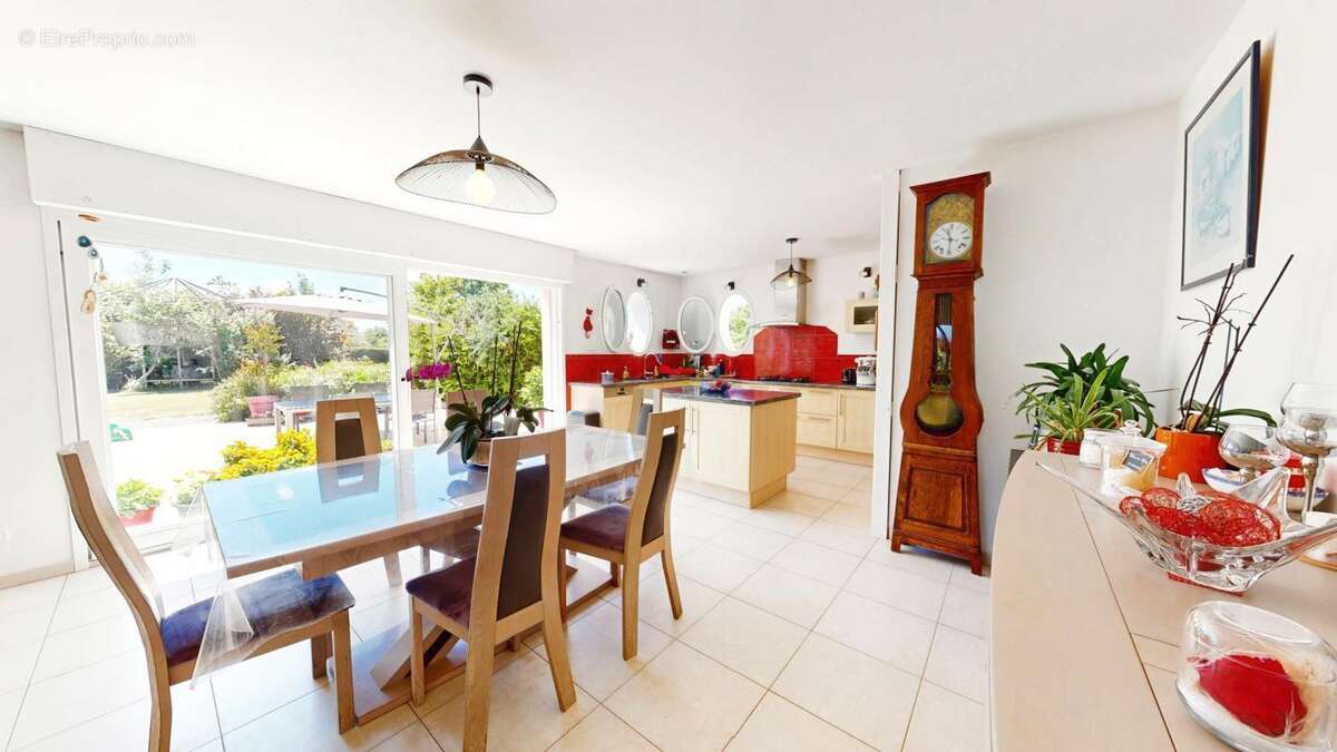 Maison 5 pièces 133m² et 3000m² de terrain - Aure sur mer - photo 11