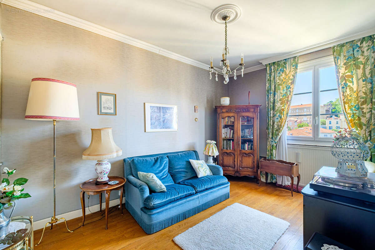 Appartement à LYON-5E