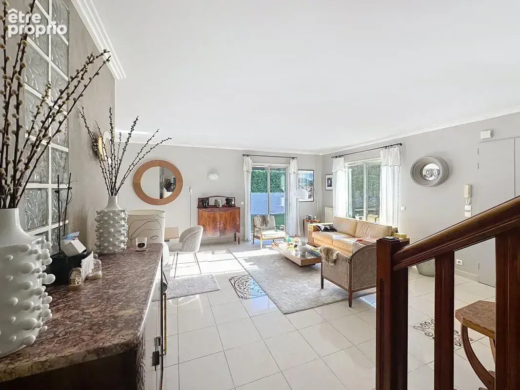Maison familiale de 150 m² – 4 chambres – Jardin - Piscine - Terrasses - photo 7