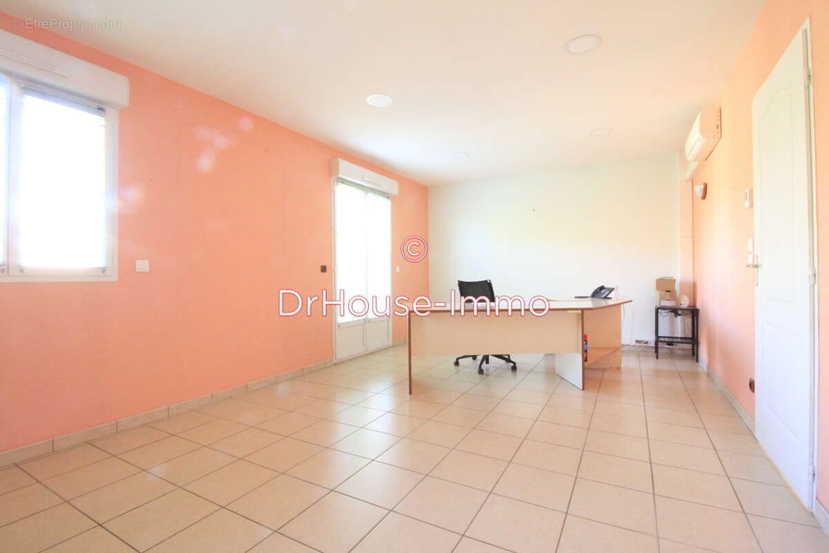 Maison à ANGERVILLE-LA-CAMPAGNE