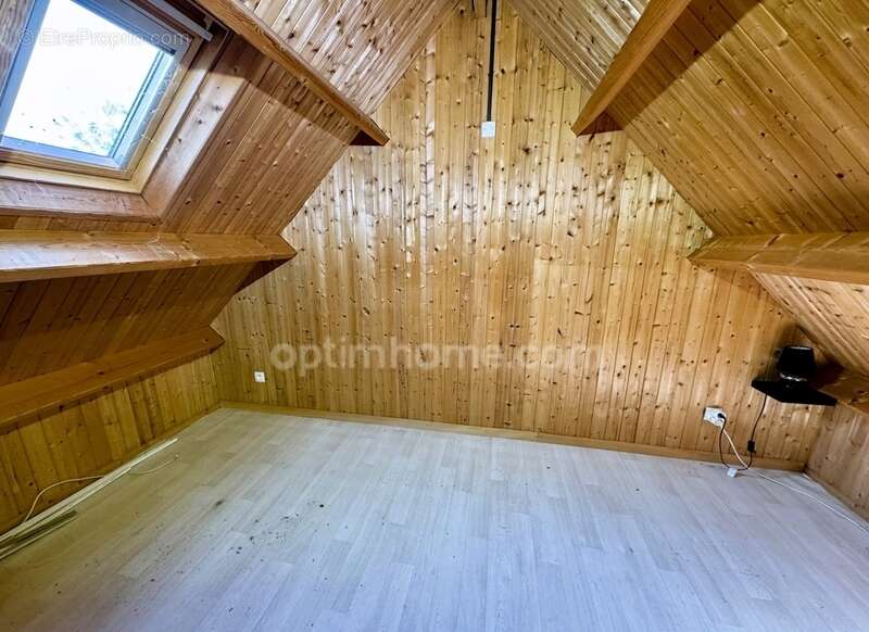 Maison à CREVECOEUR-EN-AUGE