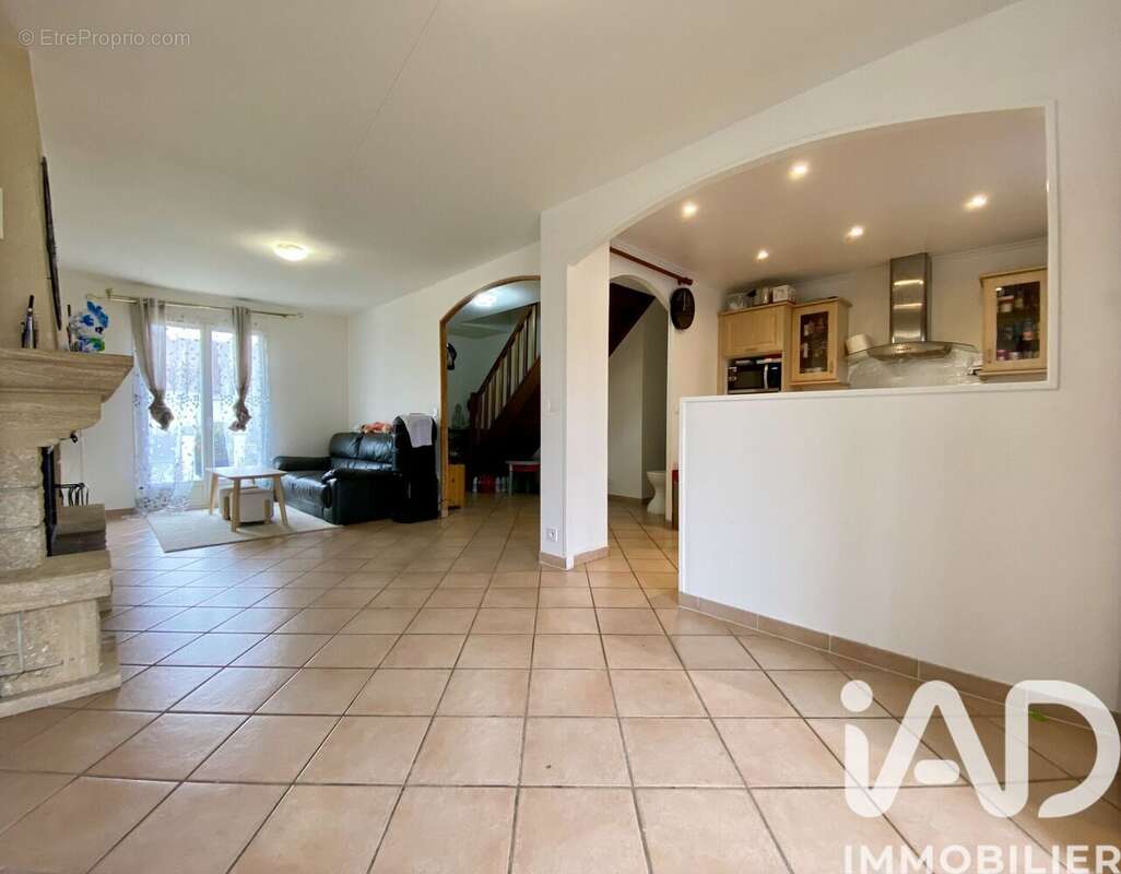 Photo 4 - Maison à CHEVRU