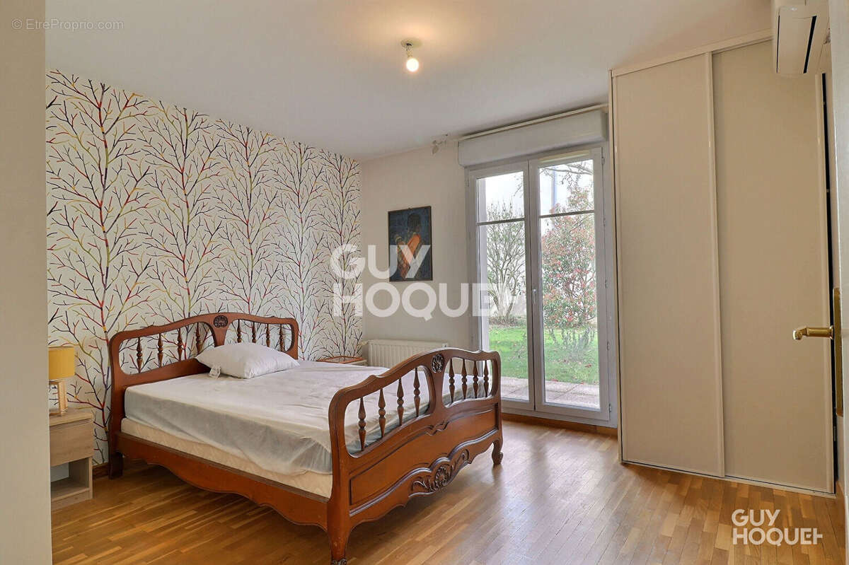 Appartement à CRAPONNE