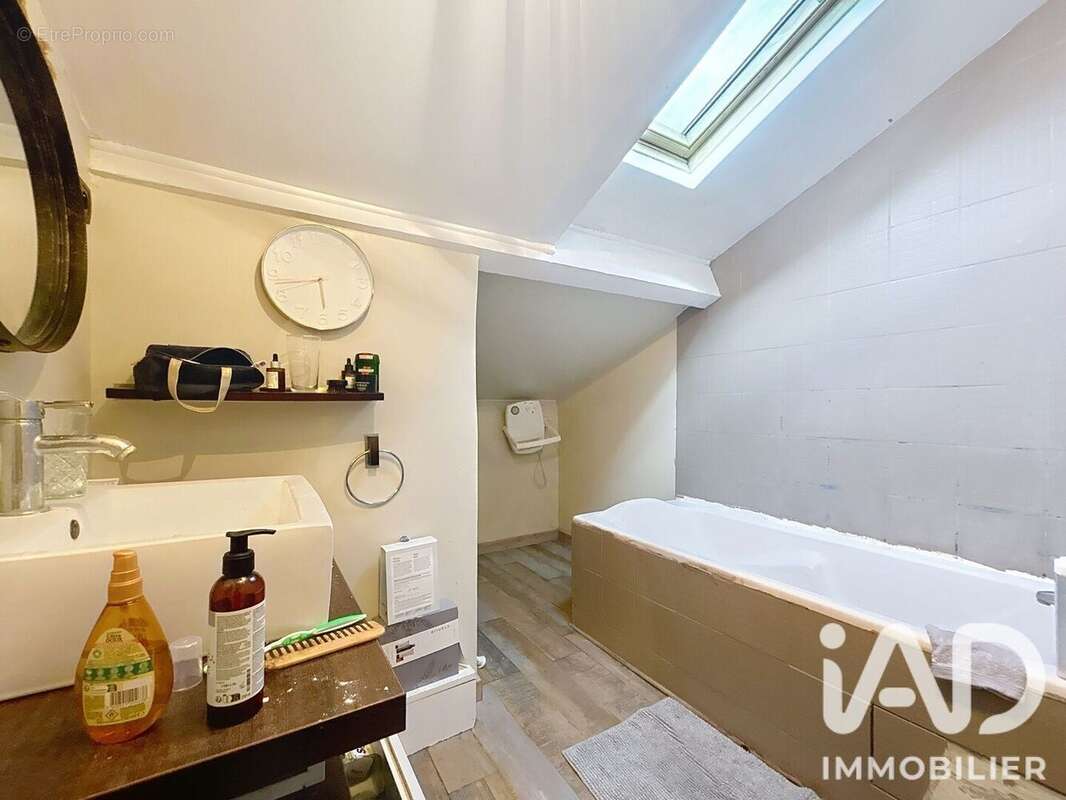 Photo 8 - Appartement à MARSEILLE-10E