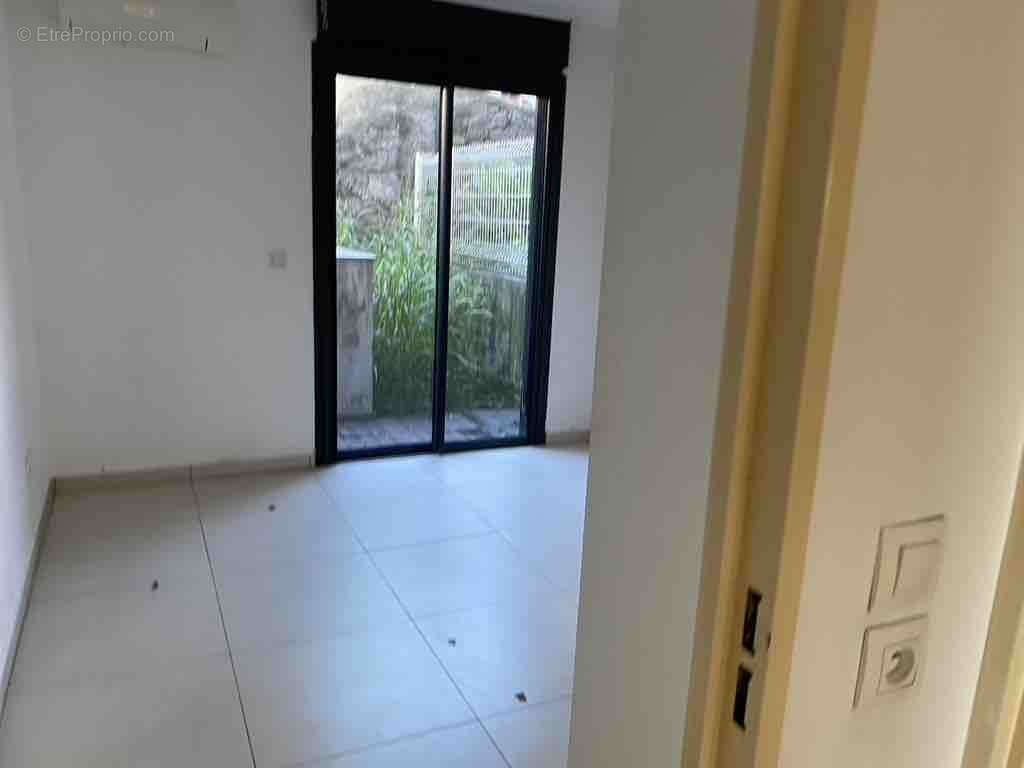 Appartement à SAINT-DENIS