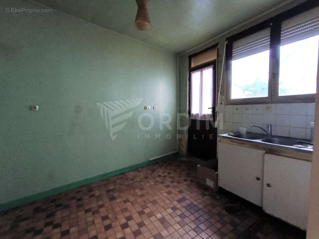 Maison à COSNE-COURS-SUR-LOIRE