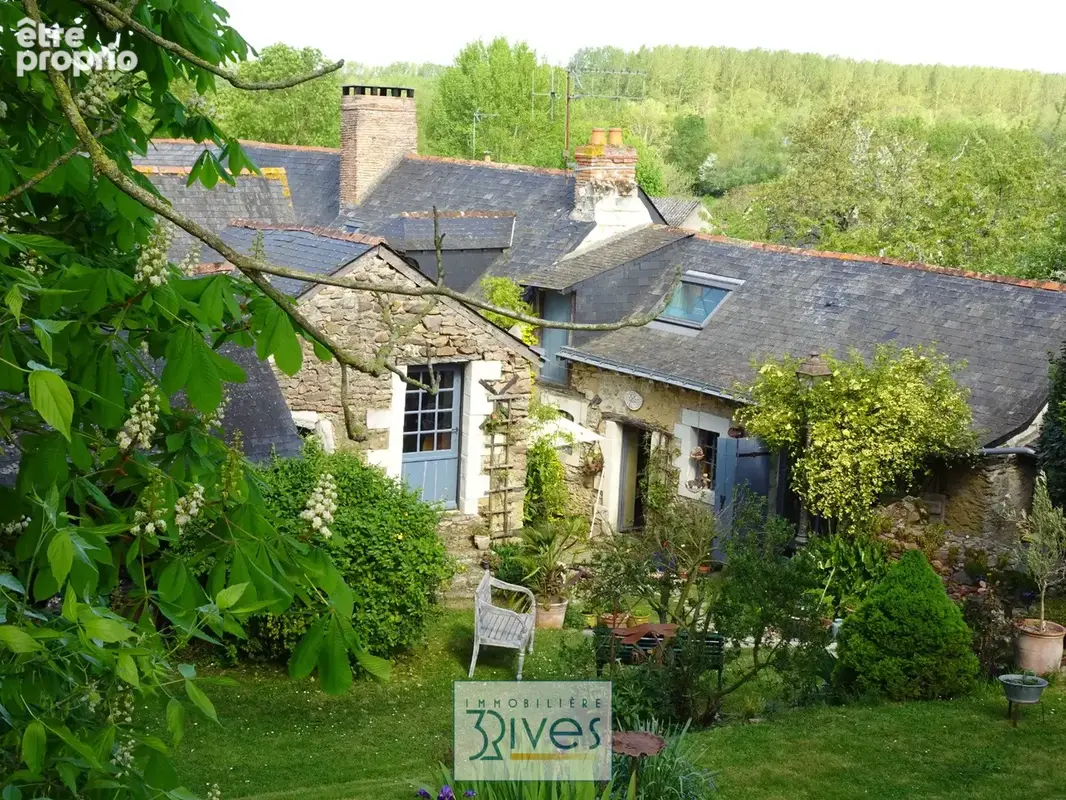 Maison ancienne pleine de charme BRIOLLAY - 150 M2 - photo 1