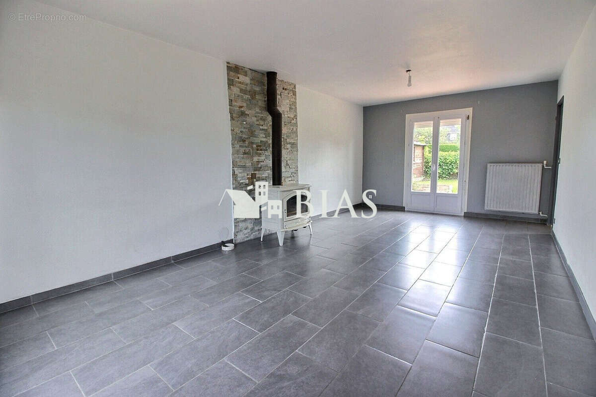 Maison à VOISCREVILLE