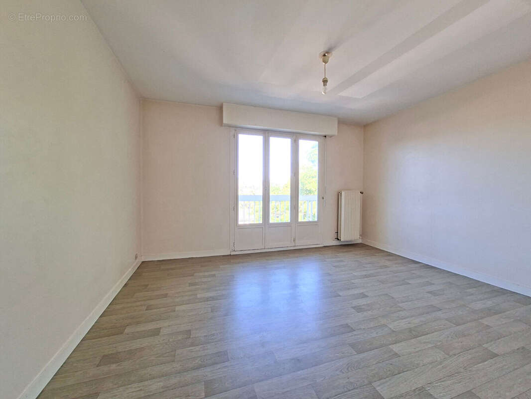 Appartement à CHATELLERAULT