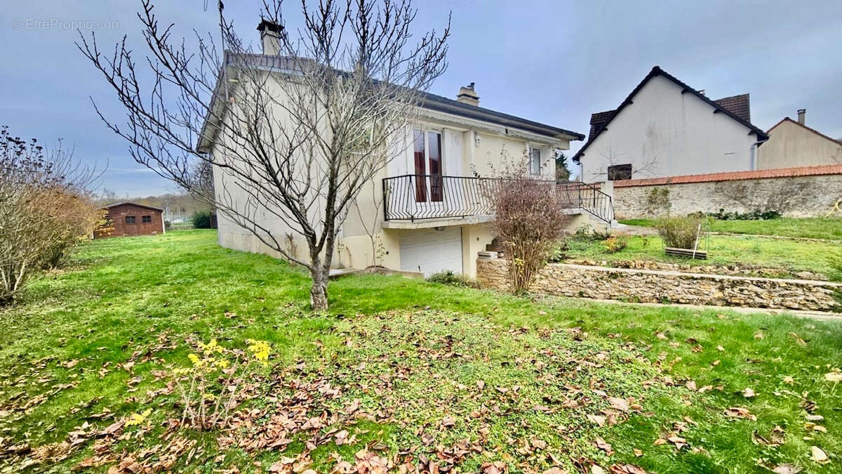 Maison à SAINT-VRAIN