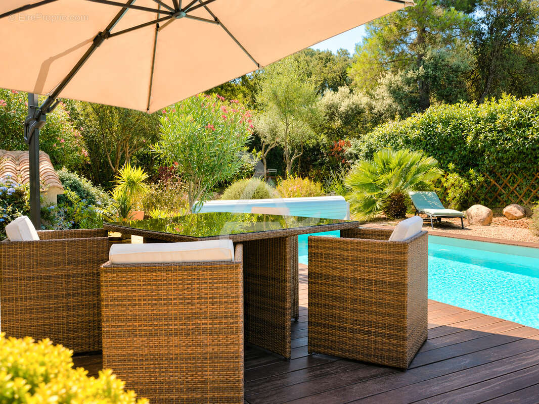 10’ porto-vecchio dans impasse résidentielle, villa t5 113m2 « première main » de 2014 - photo 25