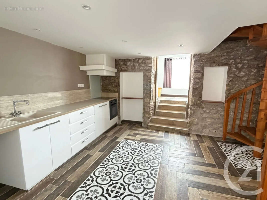 Maison 61 m² à Annonay  - photo 14
