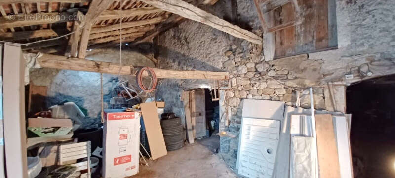 Maison à SAINT-GERMAIN-SUR-RHONE
