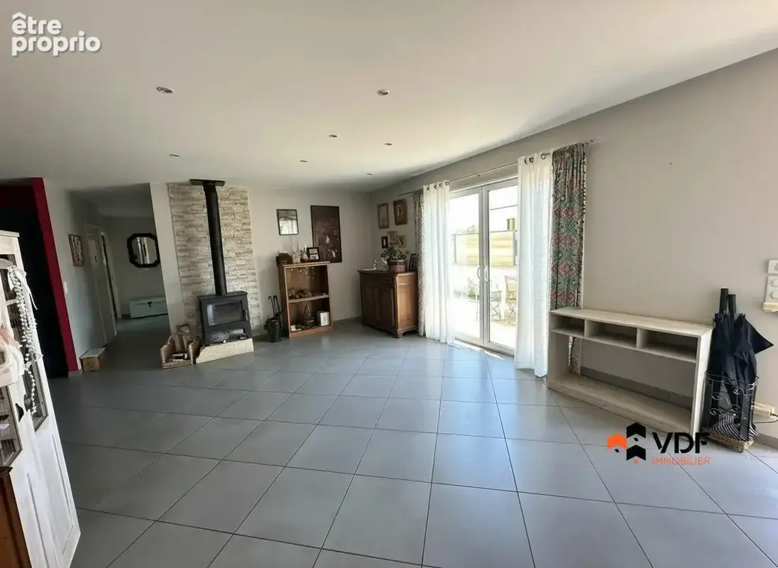 Maison 5 pièces 122 m² à vendre à Bully (42260) - photo 6