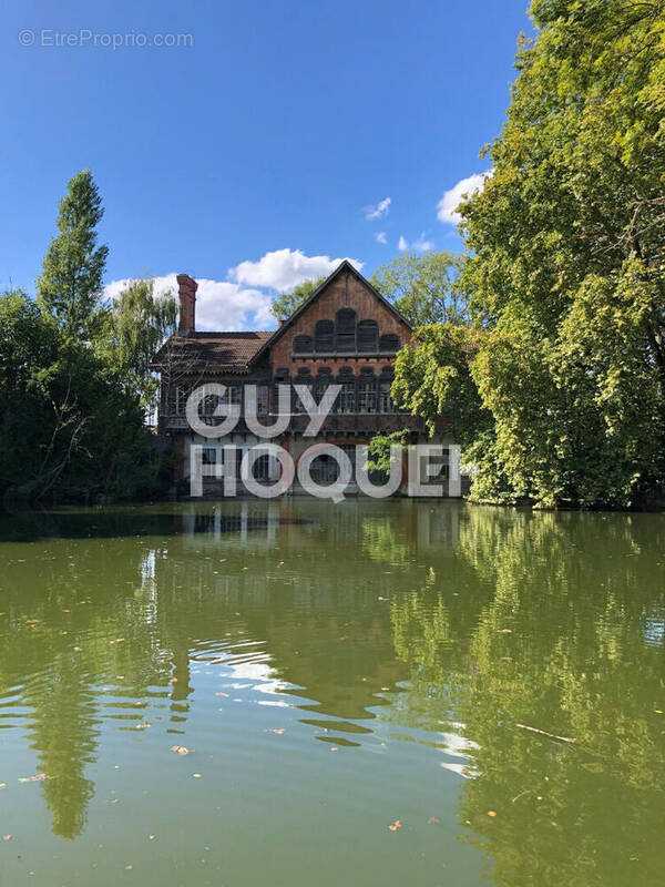 Maison à FERRIERES-EN-BRIE