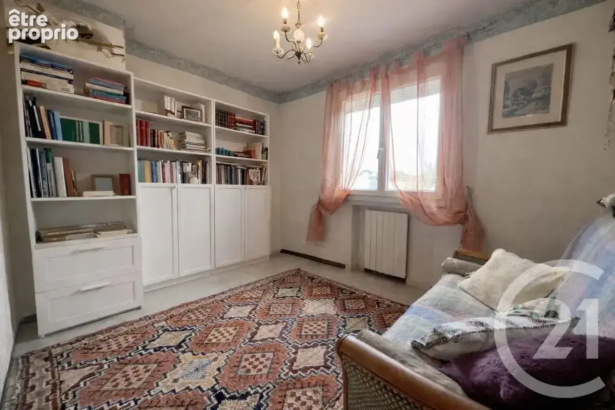 Maison 6 pièces 135 m² à vendre à Six-Fours-Les-Plages (83140) - photo 11