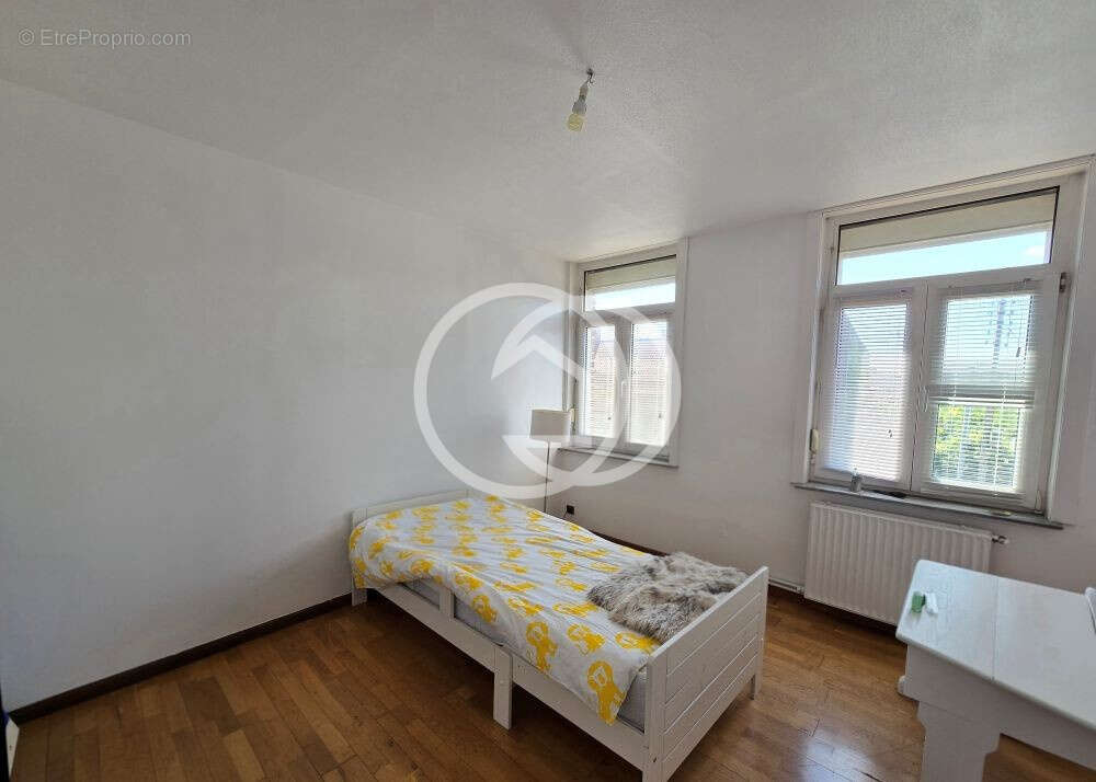 Maison individuelle de 178m2 avec dépendance de 78m2 - photo 10