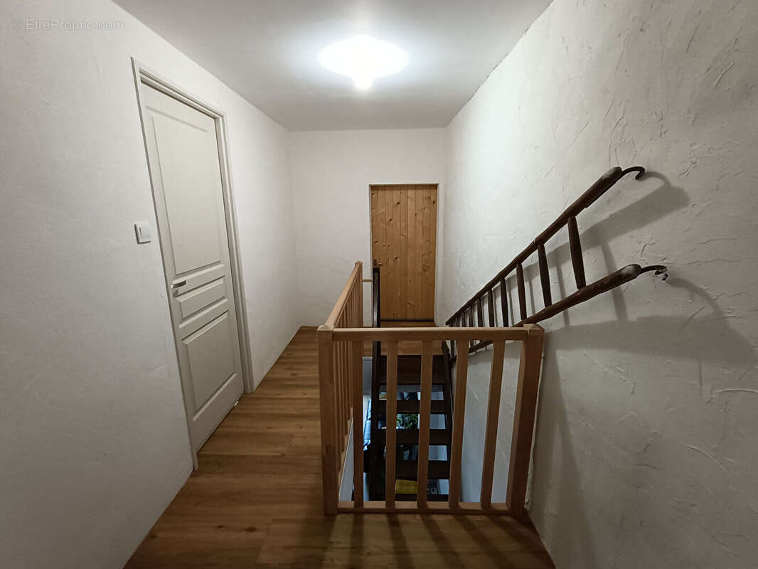 Appartement à TONNAY-CHARENTE