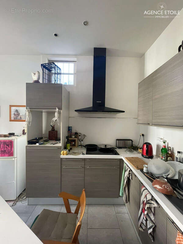 Appartement à MARSEILLE-1E