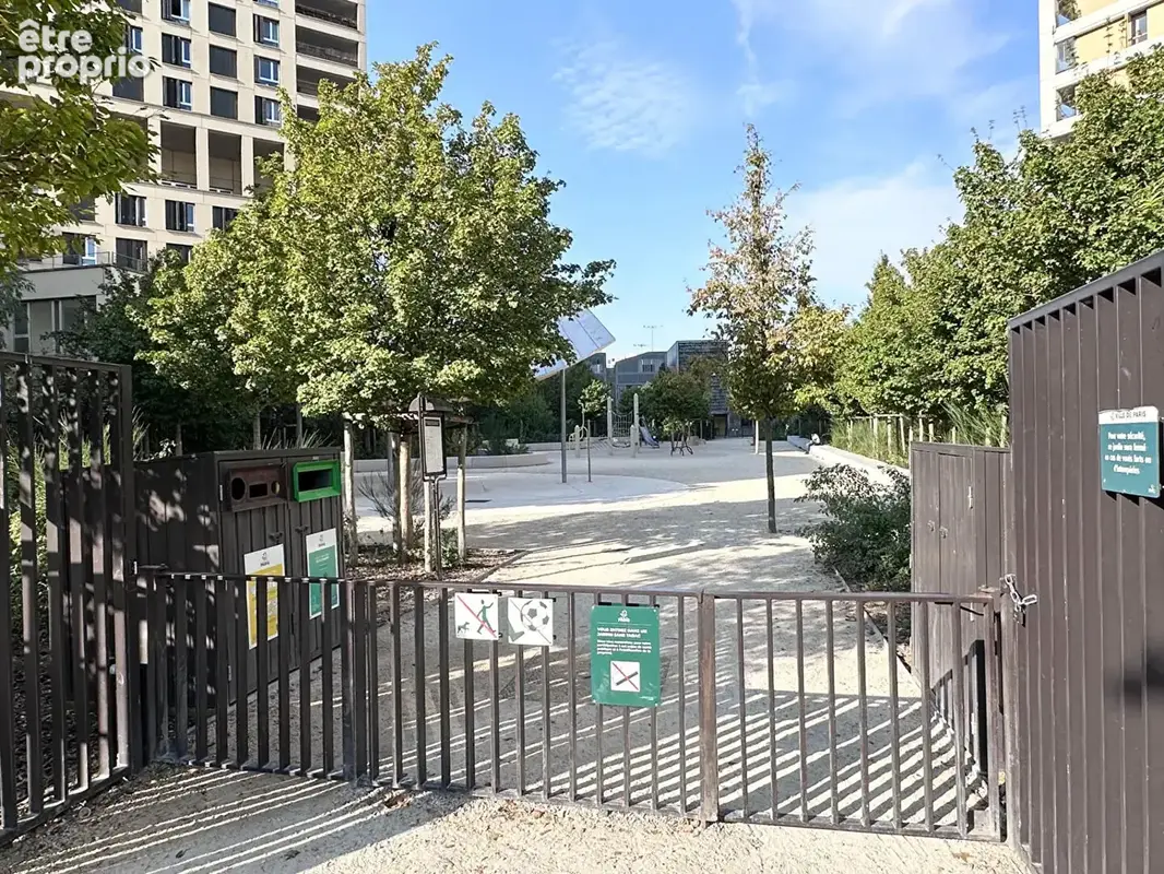 Paris 18ème - Porte de la Chapelle - photo 11