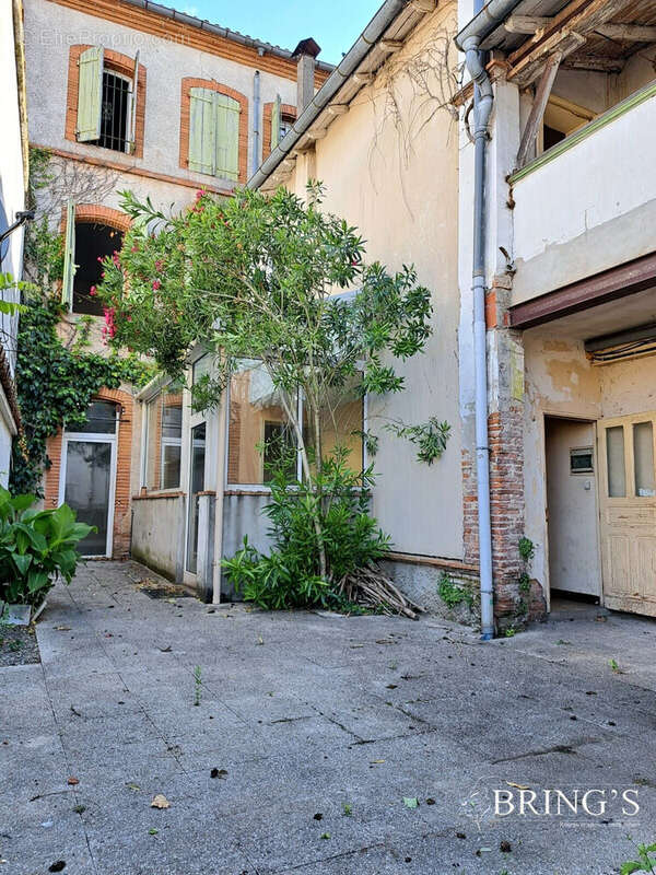 Maison à SAINT-NICOLAS-DE-LA-GRAVE