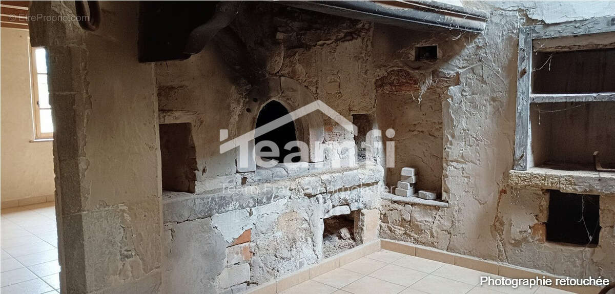 Maison 168 m² à Larnas  - photo 3