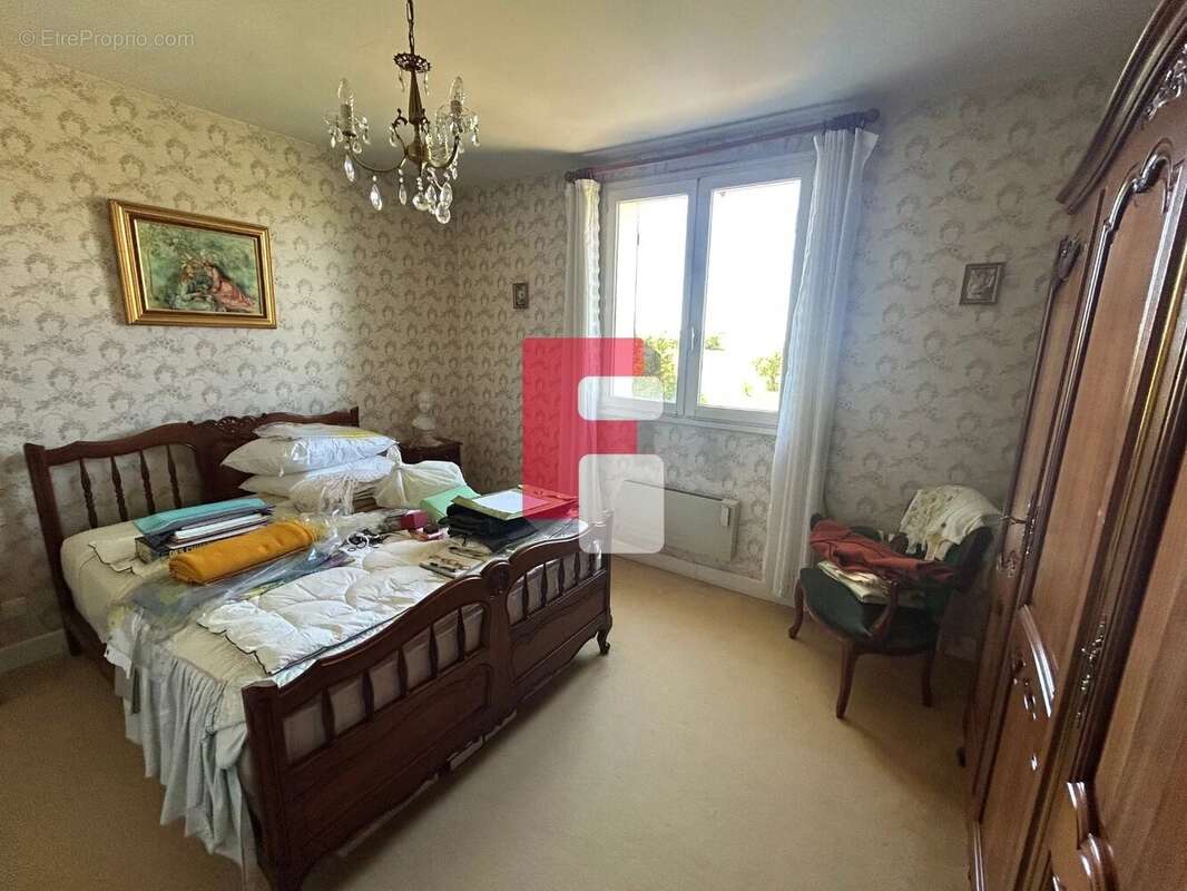 Maison à MARIGNY-LE-CHATEL