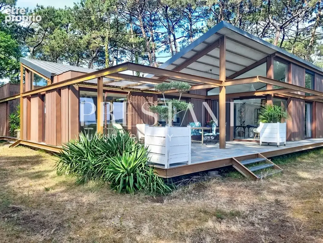 Villa d'architecte unique en première ligne face au lac de Lacanau - photo 2