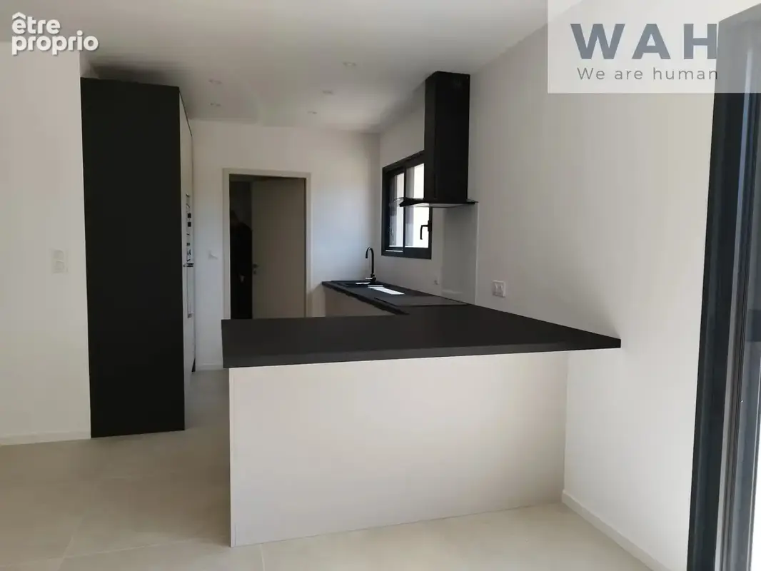 Vente villa de type 5 en r+1 avec garage et piscine sur une - photo 8