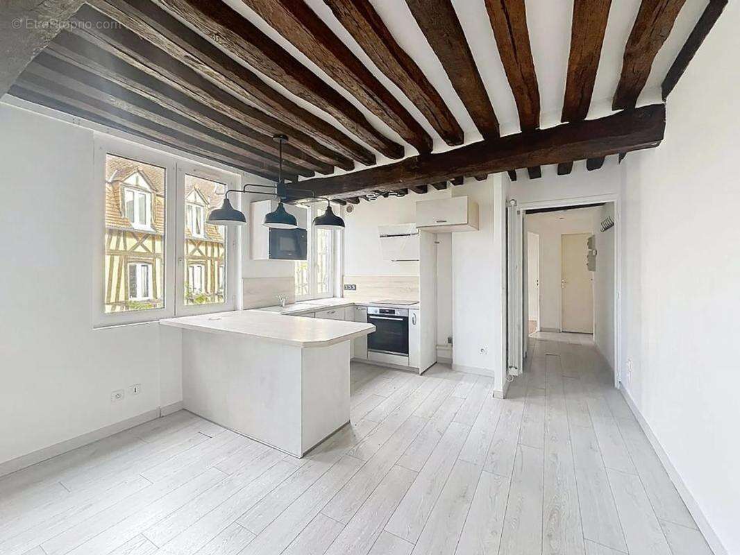 Appartement à DARNETAL