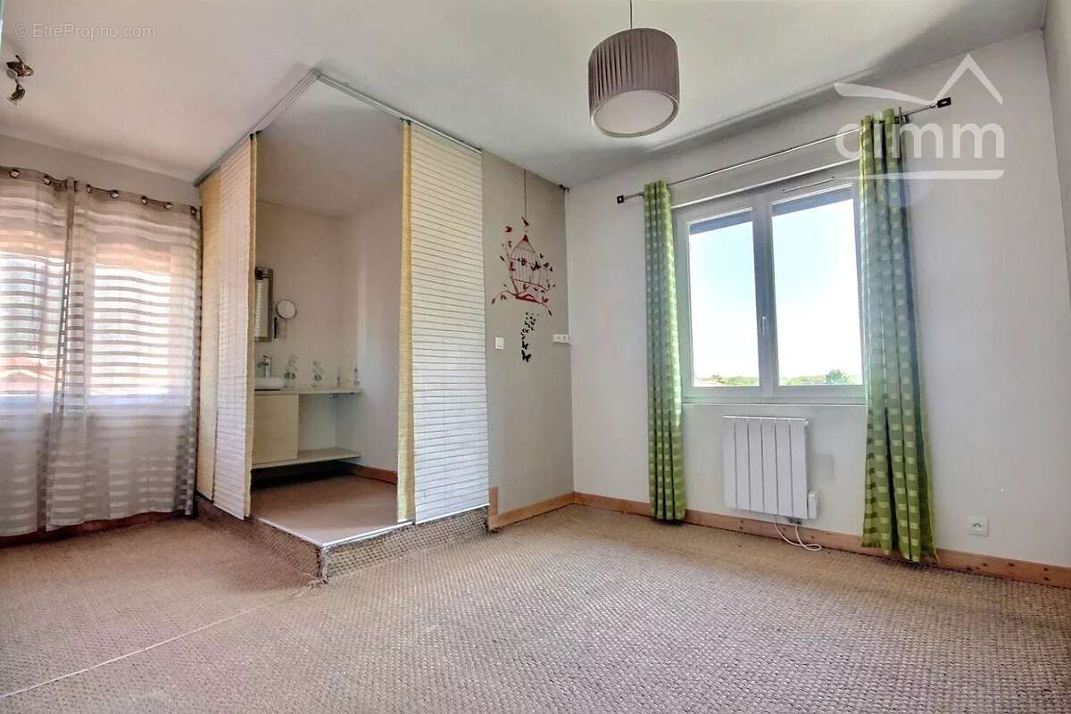 Appartement à TENCIN
