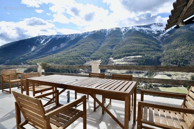 Dpt Alpes de Haute Provence (04), à vendre Proche Annot  Maison de charme en pierres 6 pièces 110 m² Terrasse, Vue - photo 7
