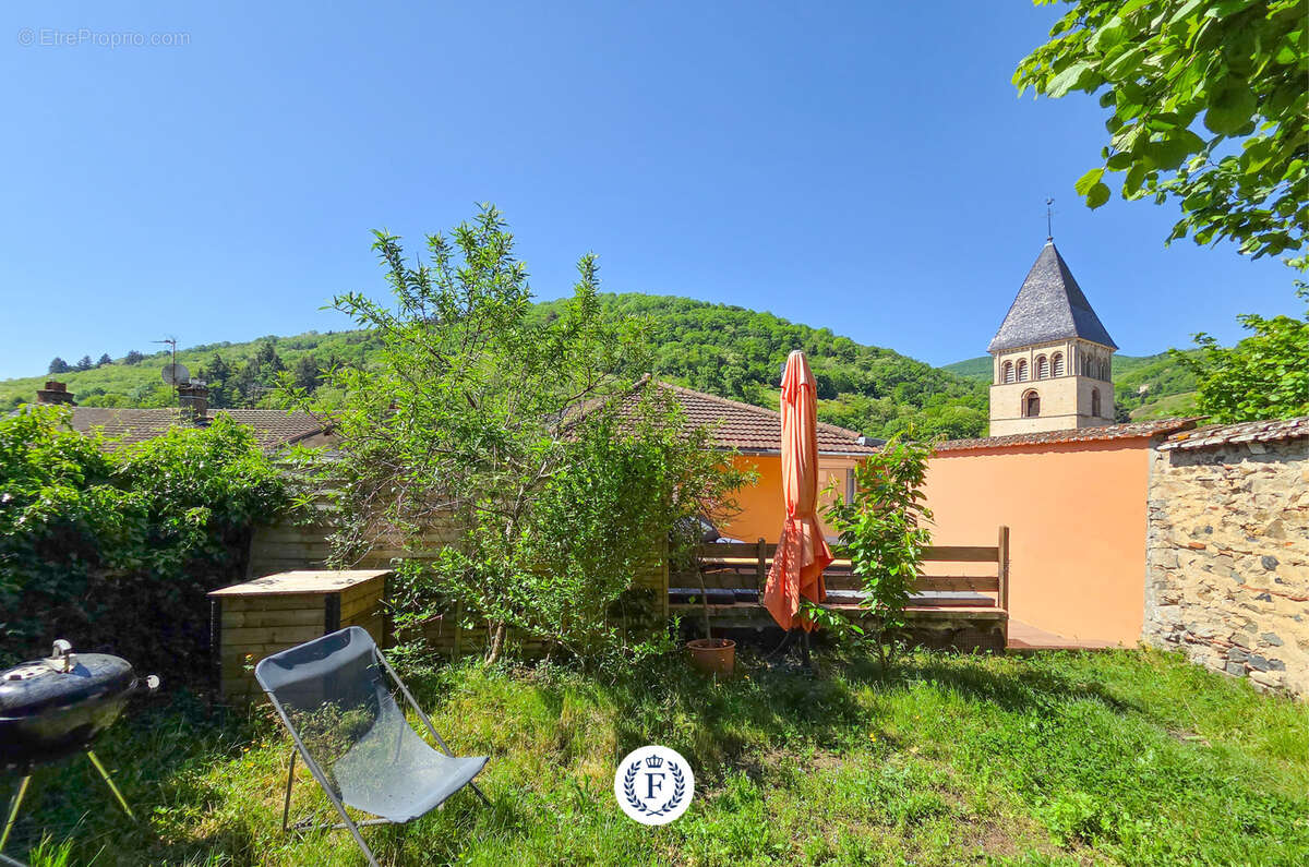 Appartement à BEAUJEU