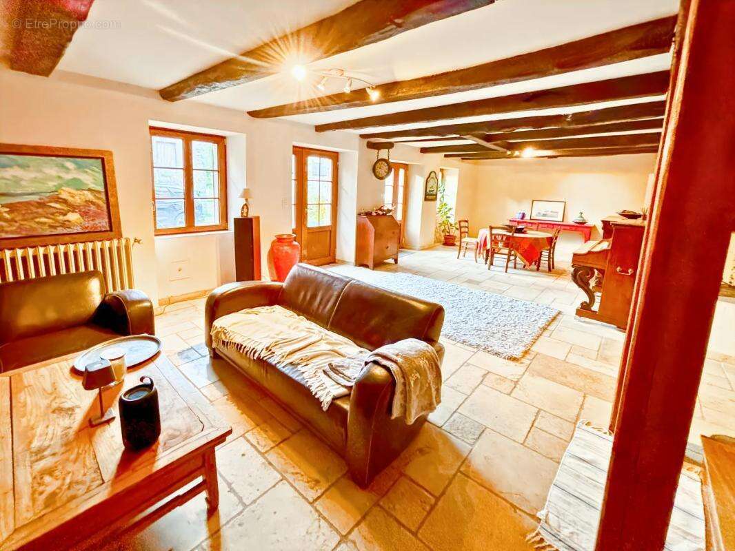 Maison à PLEUDIHEN-SUR-RANCE