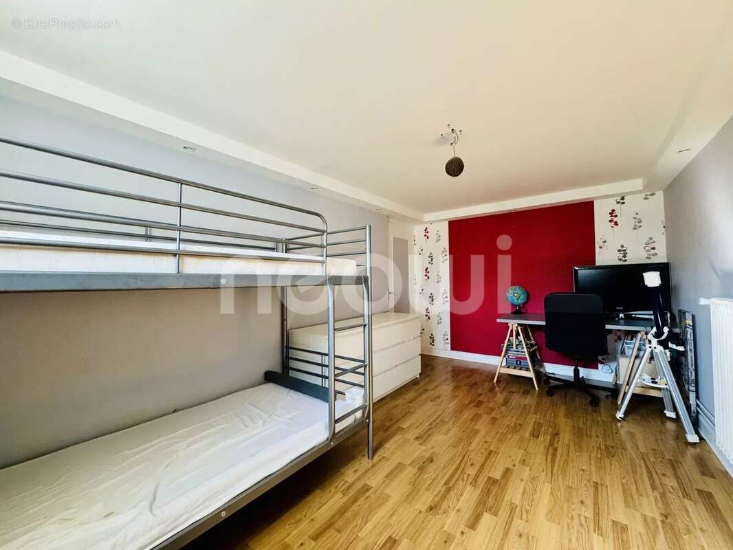 Maison à CHATELGUYON