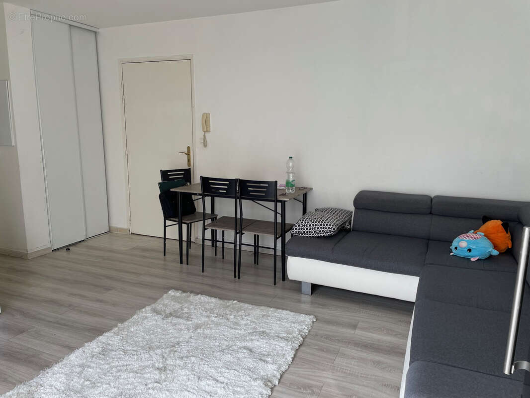 Appartement à LA FERTE-GAUCHER