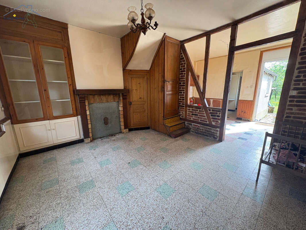 Maison à DOMART-EN-PONTHIEU