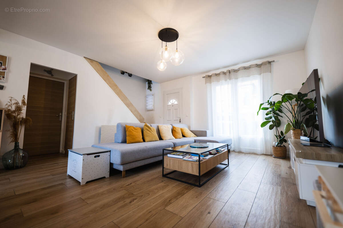 Maison à BEZONS