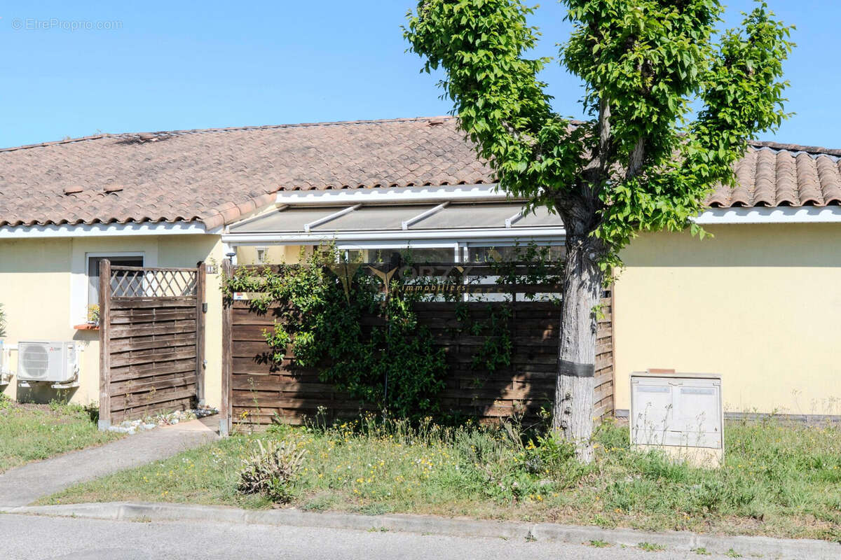Maison à ROCHEFORT-DU-GARD