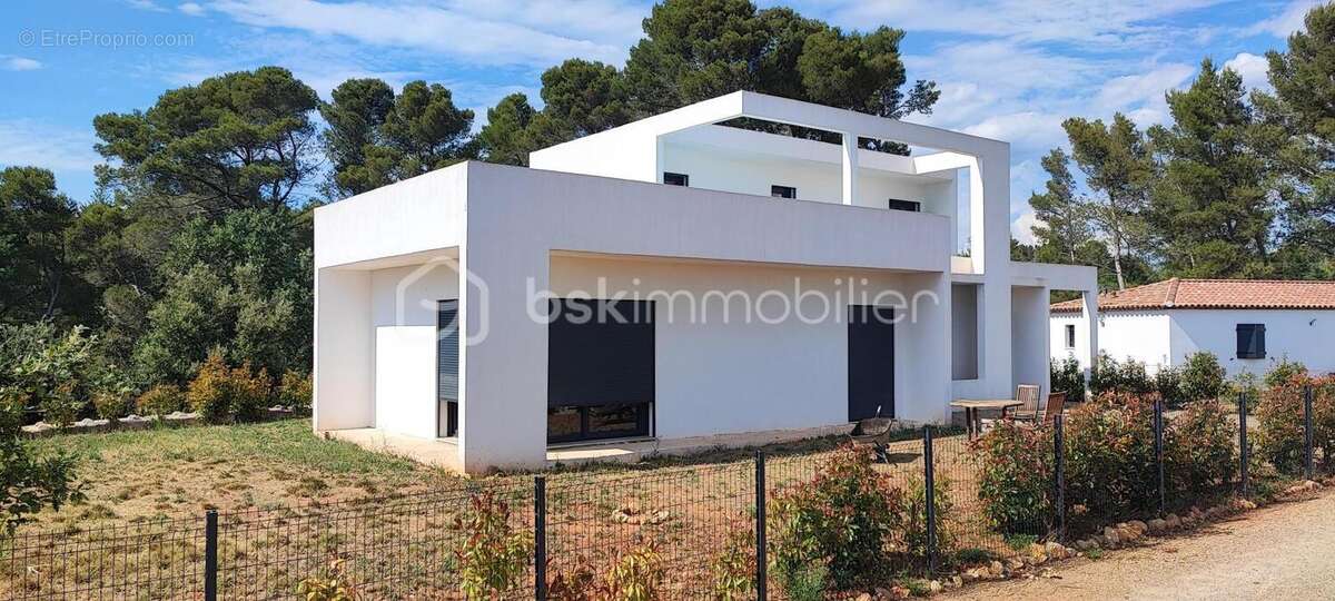 Maison Comtemporaine neuve T4 130 m2 - photo 8