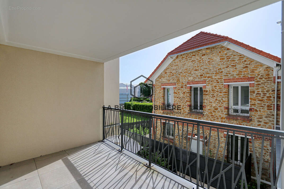 Appartement à CHENNEVIERES-SUR-MARNE