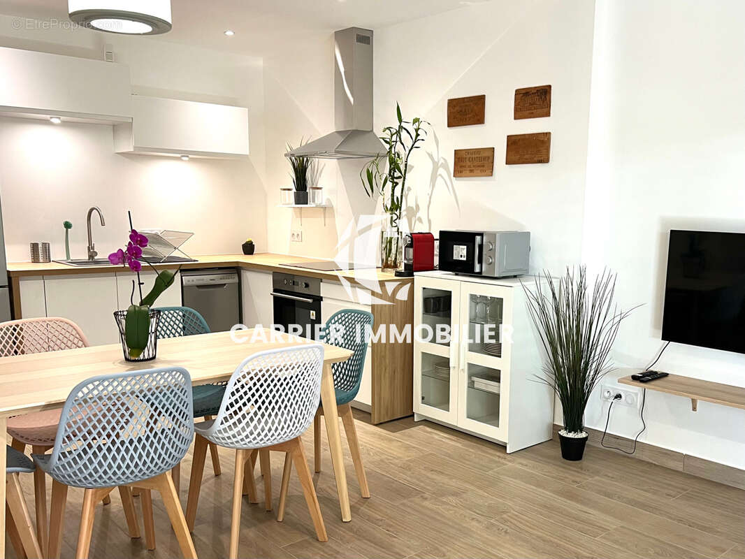 Appartement à SAINT-GENIS-LAVAL