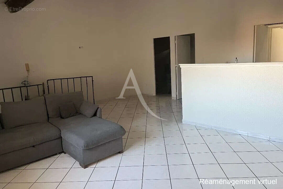 Appartement à LA CRAU