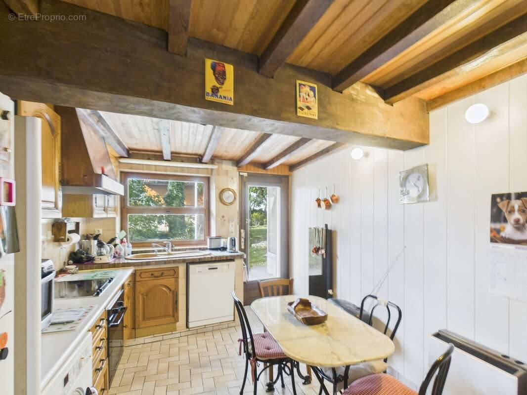 Maison à NOVY-CHEVRIERES