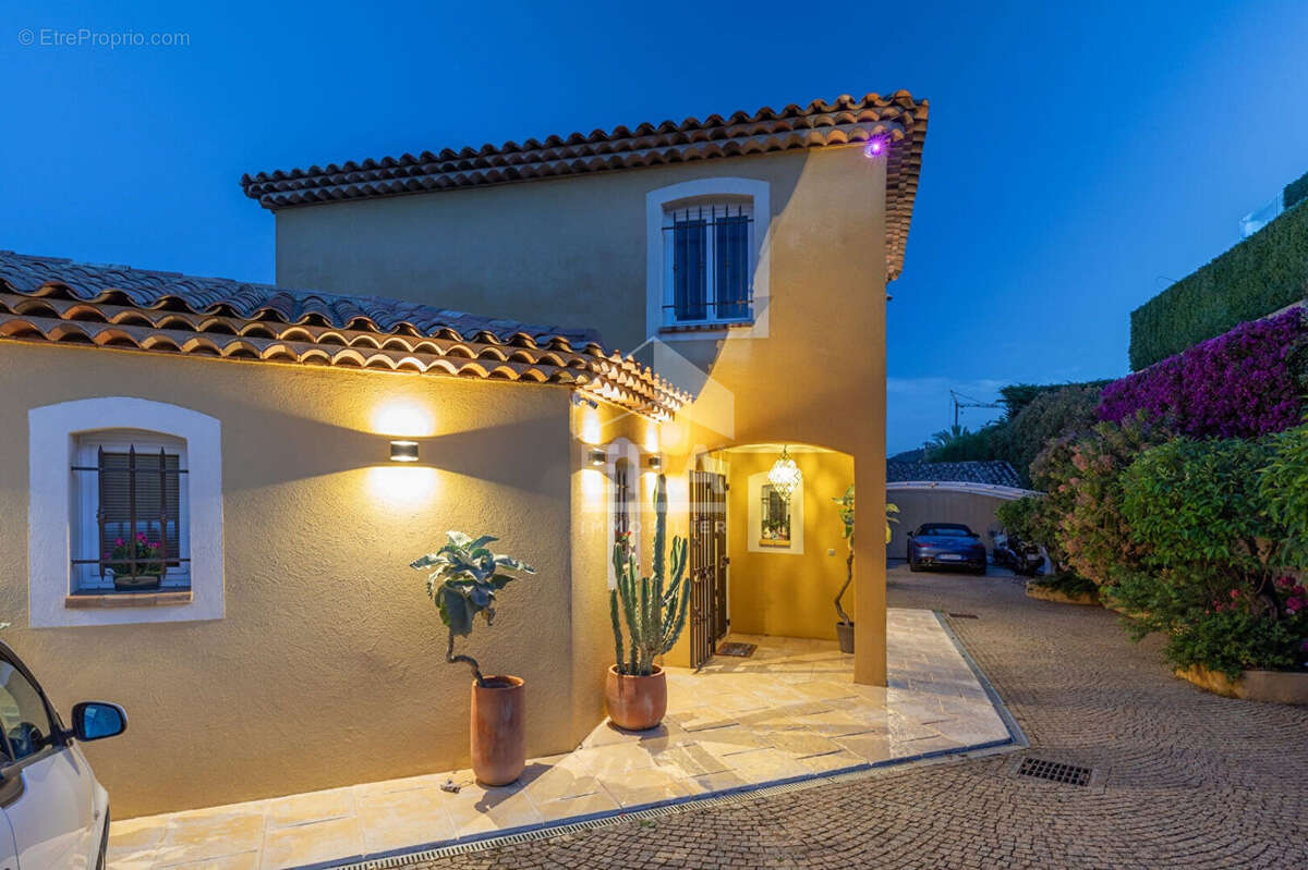 Villa 150m² à vallauris - photo 3