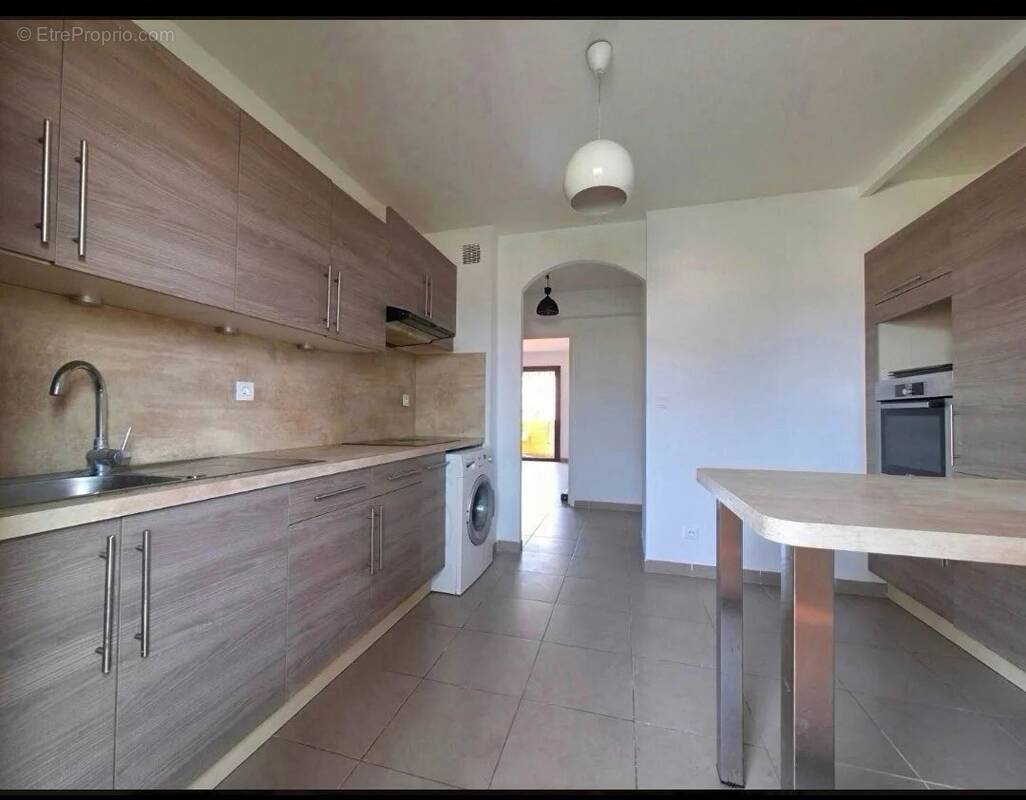 Appartement à LA GARDE