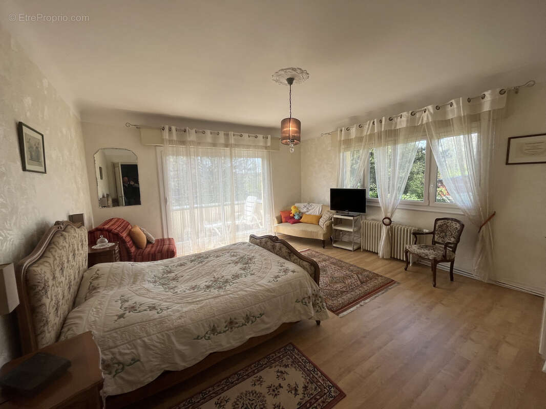 Maison à AUXI-LE-CHATEAU