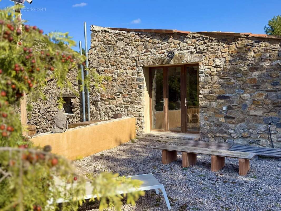 Maison à EMBRES-ET-CASTELMAURE