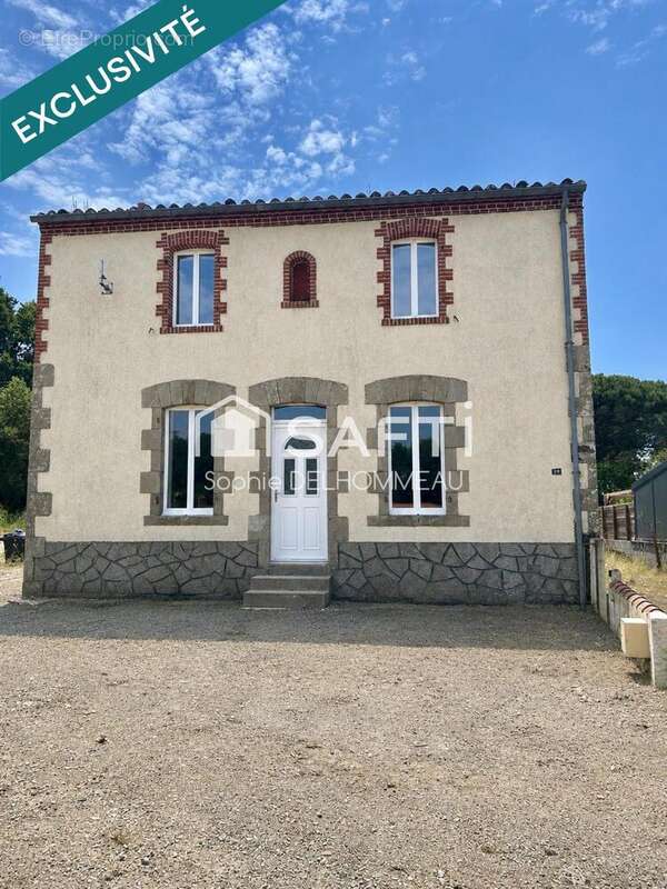 Maison 108 m² à Saint-Paul-Mont-Penit  - photo 4