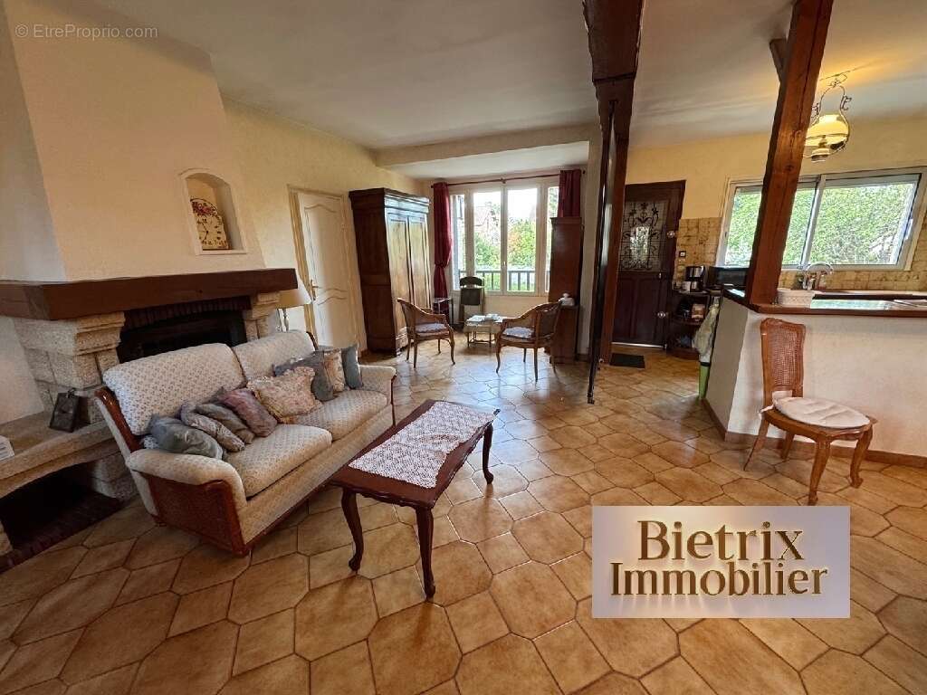 Maison à L'ISLE-ADAM